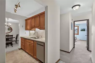 2690 Oxford Street, Roseville, MN 55113 - Photo 6
