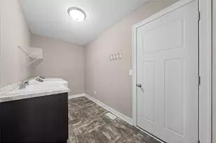 1718 109th Ave, Hammond Township, WI 54015 - Photo 22