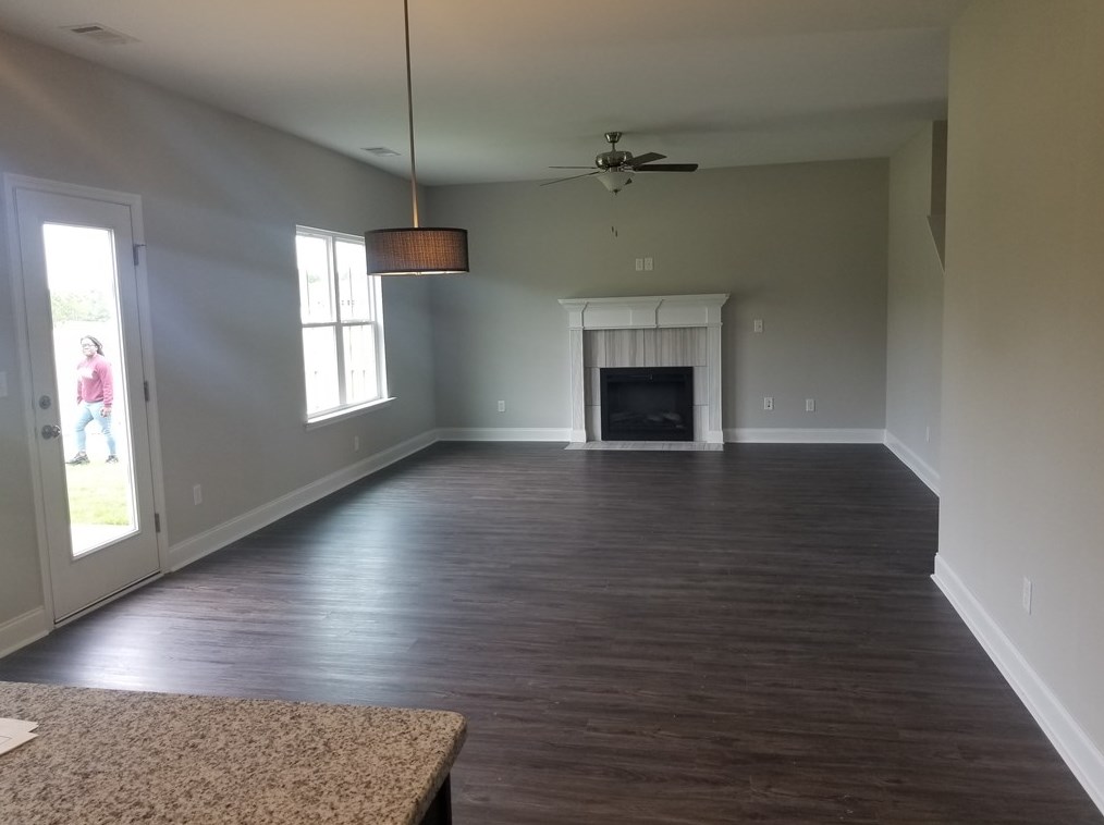 2001 Bassford Dr, Hephzibah, GA 30815-5654