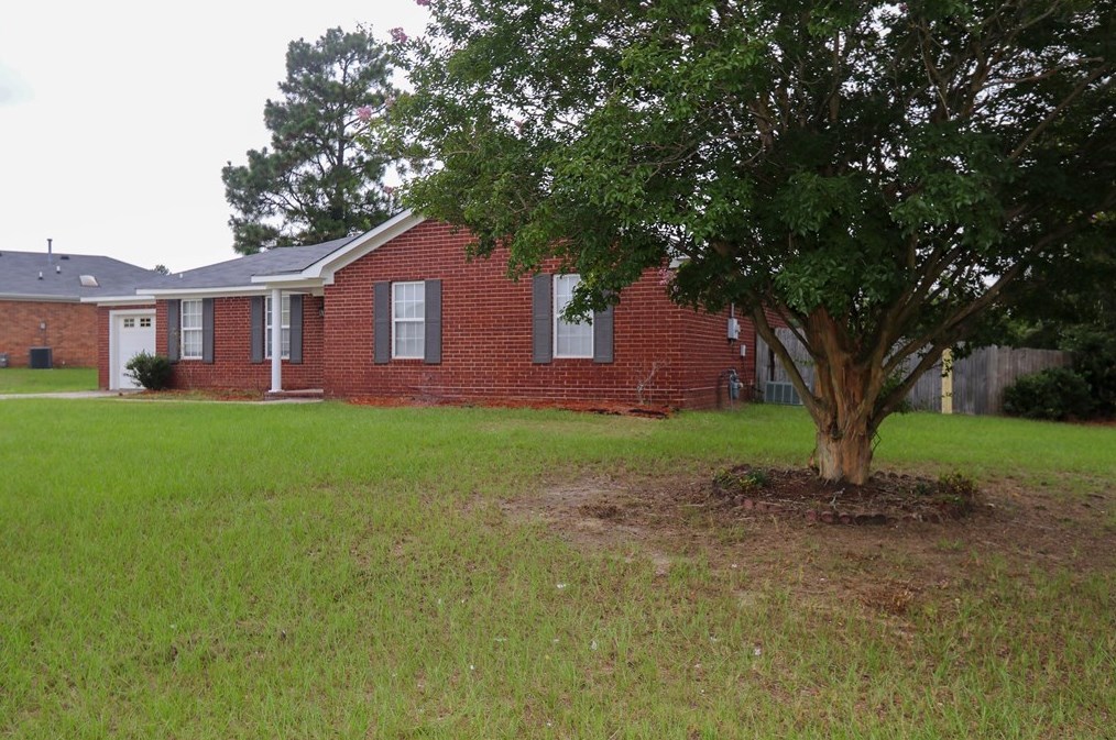 1501 Sandstone Ln, Hephzibah, GA 30815-5998