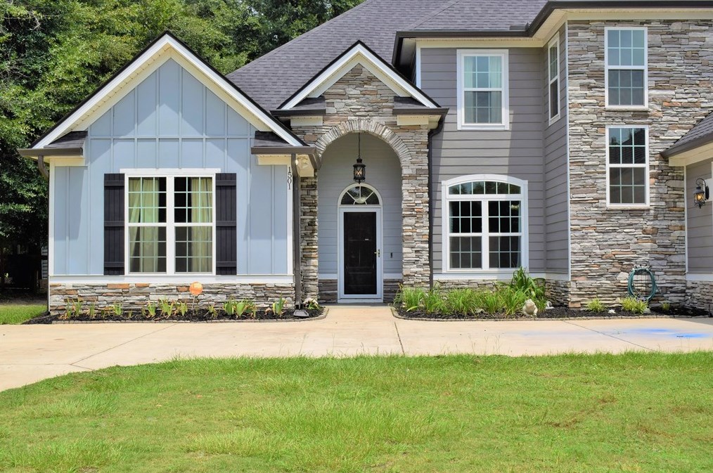 1501 Brown Rd, Hephzibah, GA 30815-4408