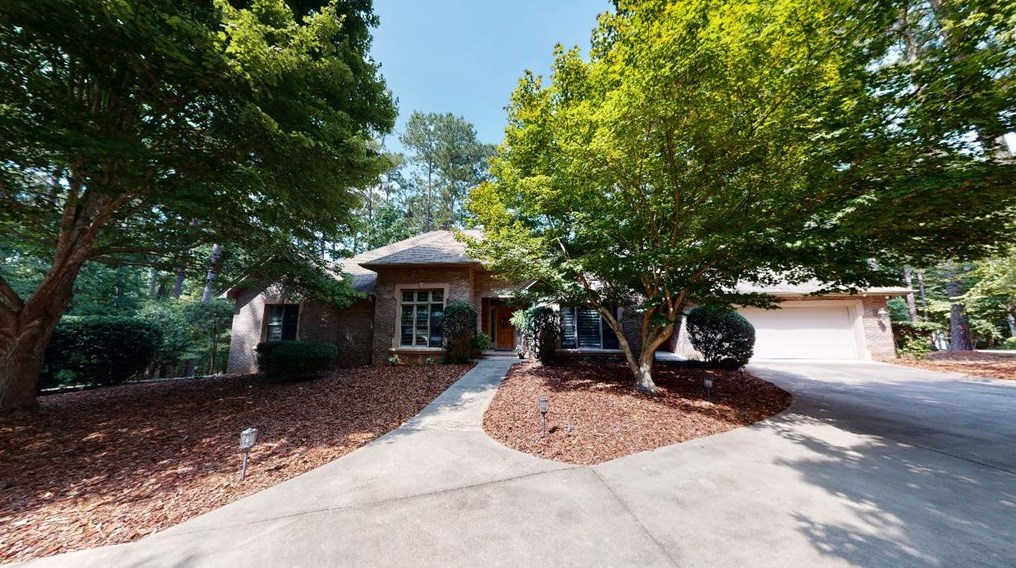 185 Tara Dr, Mc Cormick, SC 29835