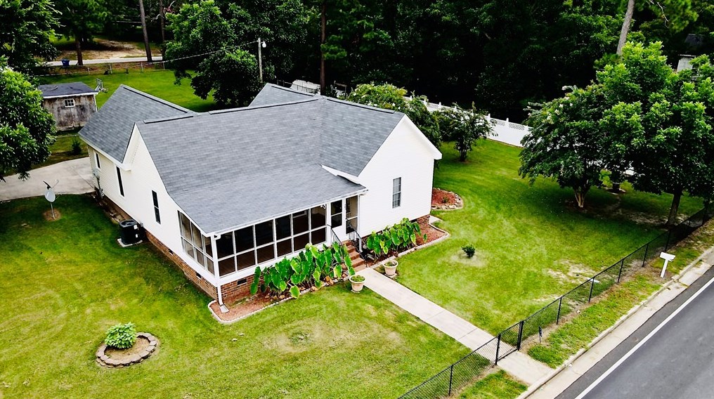 203 Center St, Wrens, GA 30833