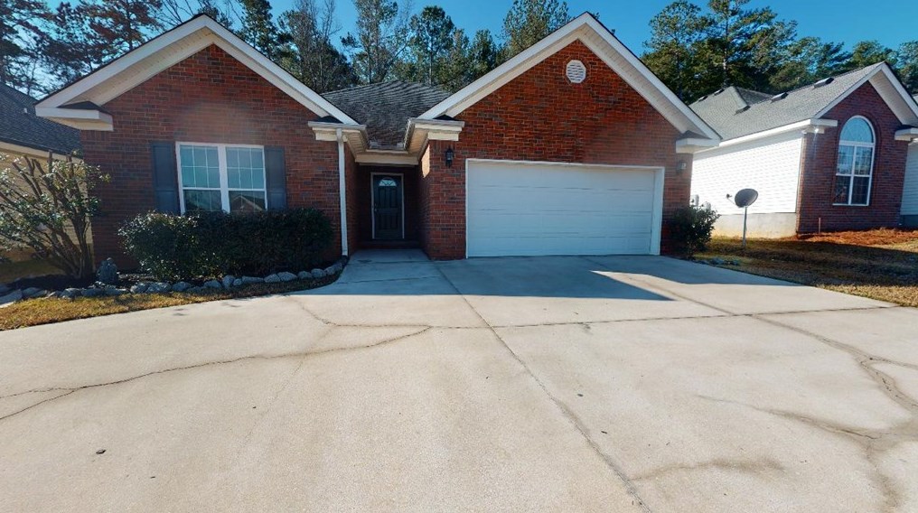 2124 Sylvan Lake Dr, Grovetown, GA 30813-5852