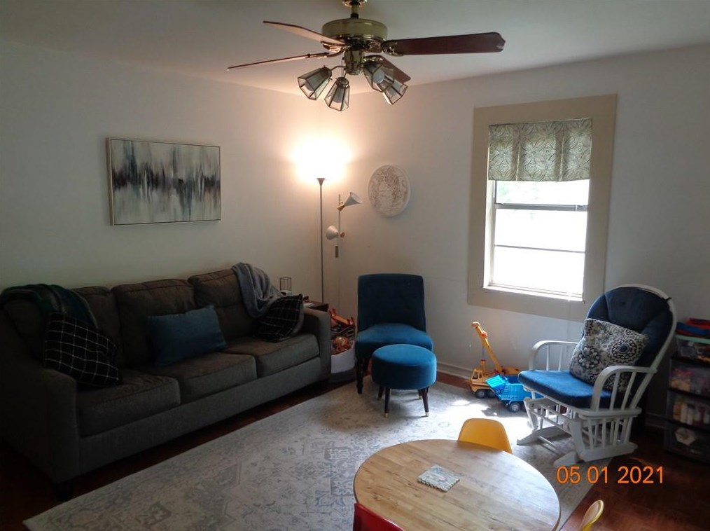 2002 Hardy Cir, Austin TX  78757-2201 exterior