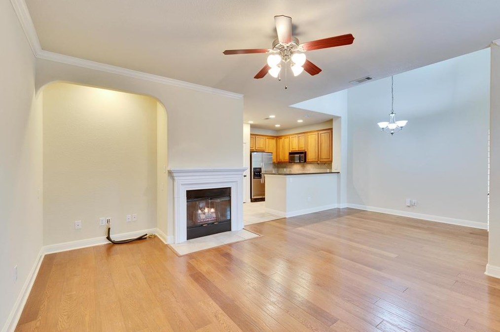1802 Jentsch Ct #a, Austin, TX