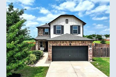 132 Rocroi Dr, Georgetown, TX 78626 - Photo 1