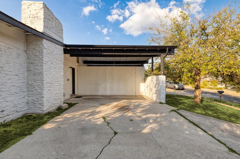 2502 Audubon Pl #b, Austin, TX 78741