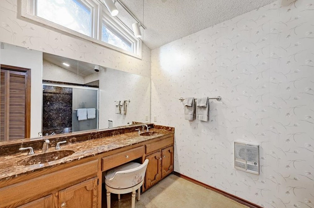 104 Timpanagos Dr, Austin TX 78734-4557 exterior