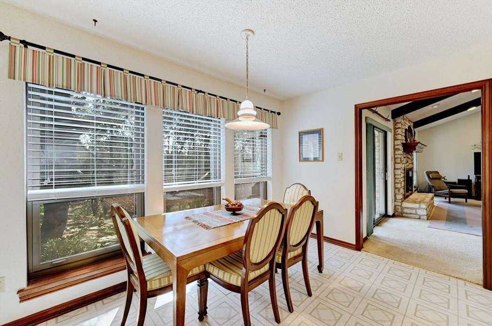 104 Timpanagos Dr, Austin TX 78734-4557 exterior