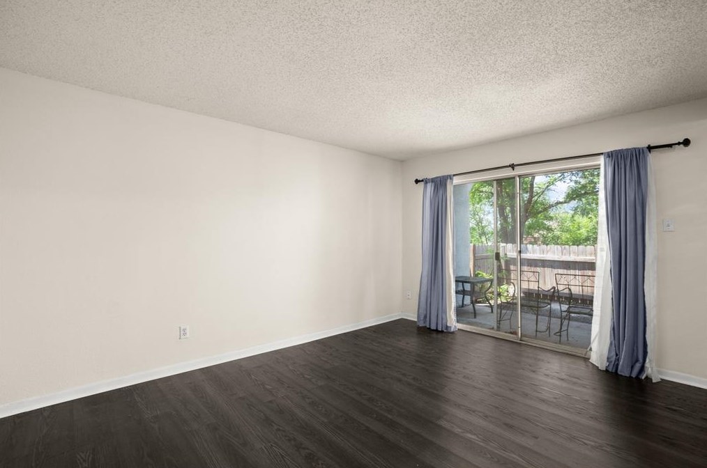 6910 Hart Ln Apt 101, Austin, TX 78731