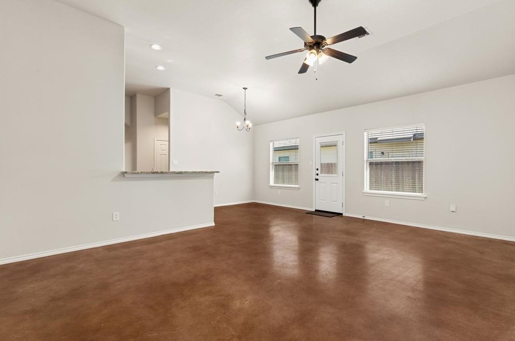 2573 Pahmeyer Rd, New Braunfels TX  78130-3933 exterior