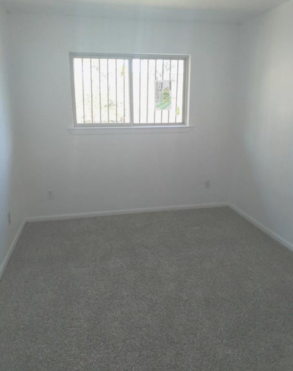 8221 Sam Rayburn Dr, Austin TX  78753-6059 exterior