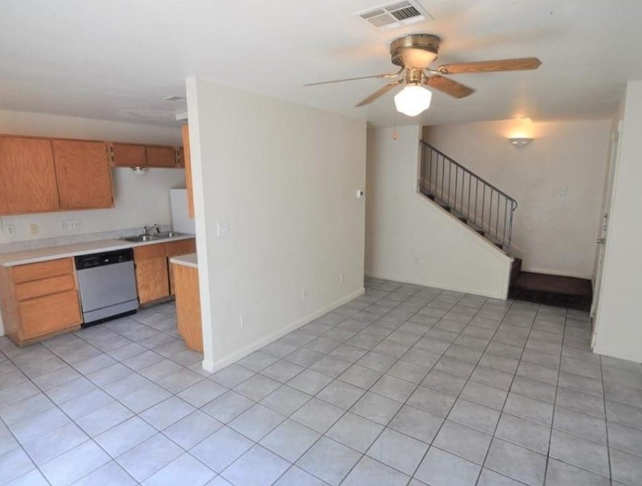 8221 Sam Rayburn Dr, Austin TX  78753-6059 exterior