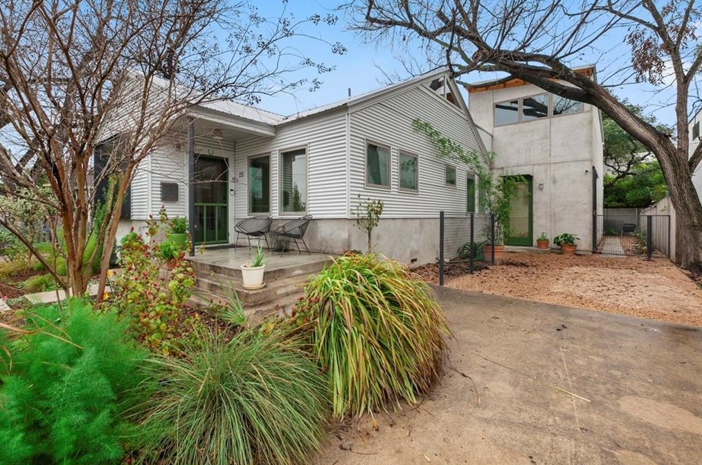1413 Newton St, Austin, TX 78704-3029