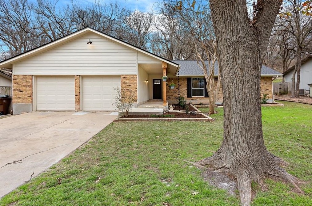 417 Deerfoot Dr, Round Rock, TX 78664-5904