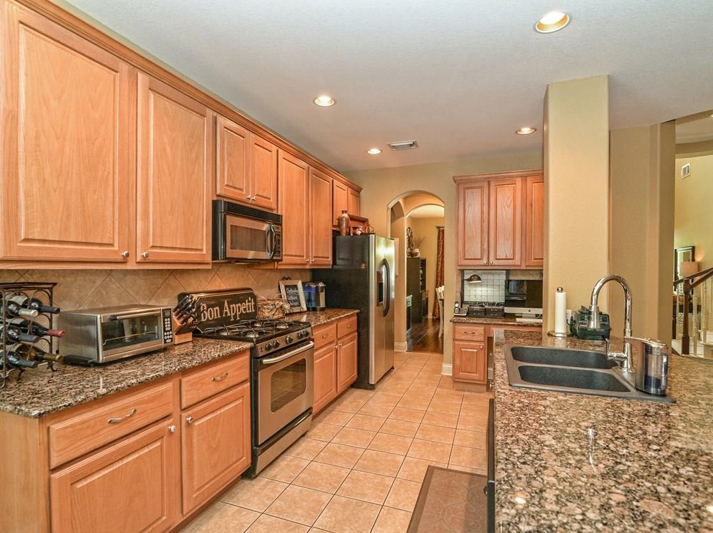 12513 Central Park Dr, Austin, TX 78732