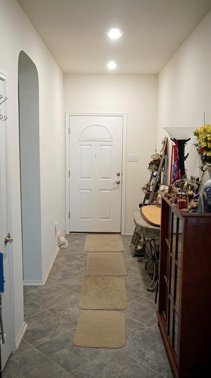 503 Yosemite Trl, Taylor TX 76574-7028 exterior