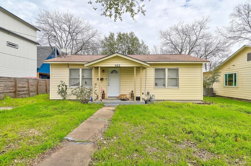 502 Normandy St, Austin, TX 78745-1135