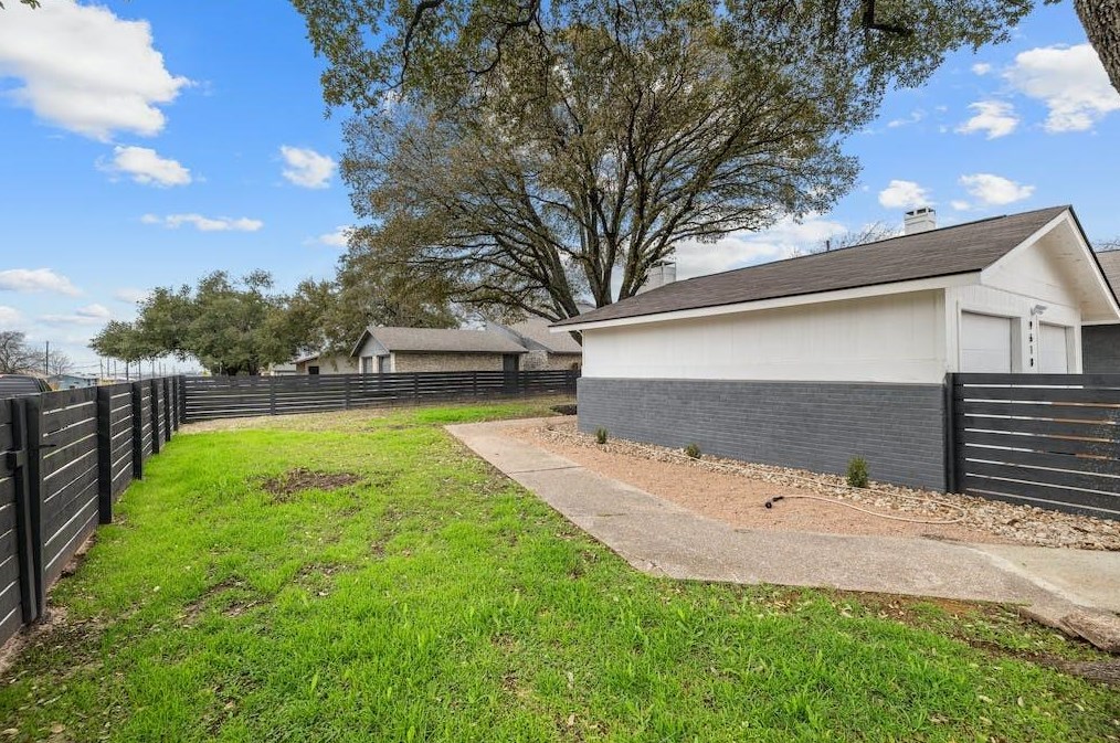 9610 Teasdale Ter, Austin TX  78753-4544 exterior