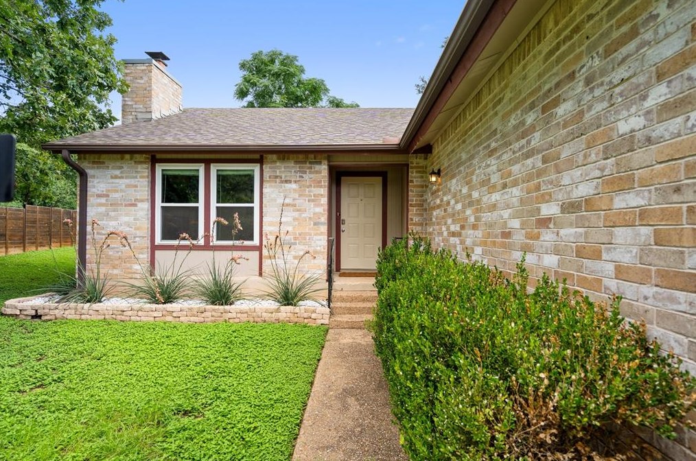 7501 Lakewood Dr, Austin, TX 78750