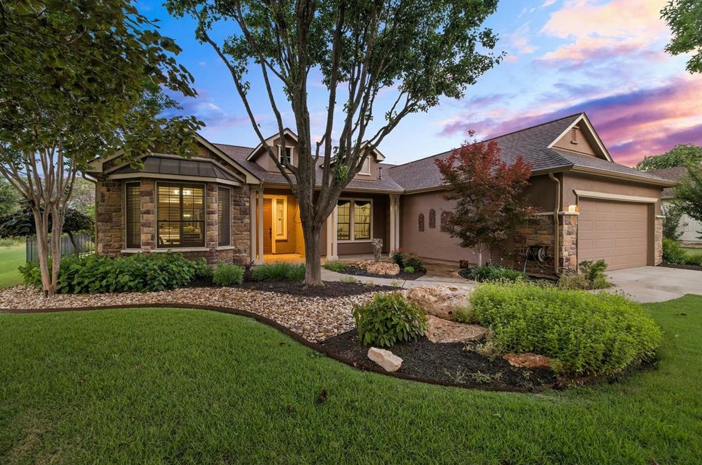 713 Texas Dr, Georgetown, TX 78633