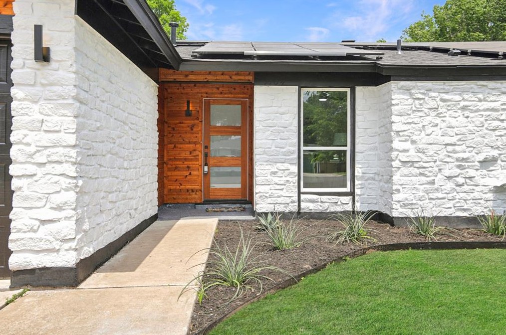 7104 Tawny Cir, Austin, TX 78745-6426