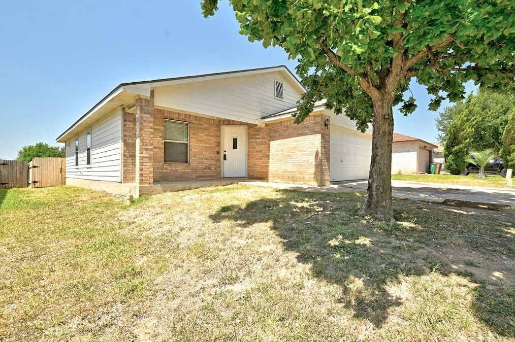 12509 Campana Dr, Del Valle, TX 78617