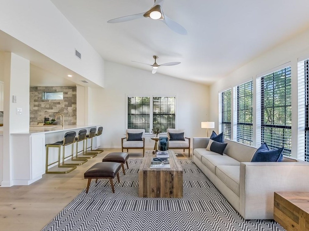 510 Honeycomb Rdg, Austin TX  78746-5327 exterior