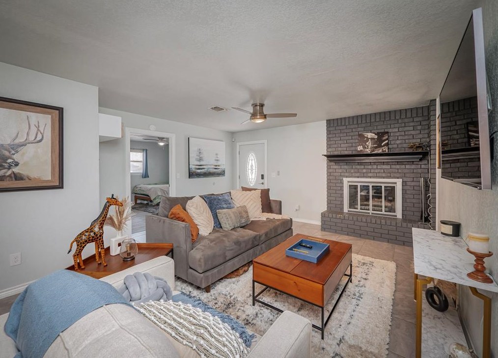 3201 Oak Rdg Dr, Cypress Mill TX  78654-4181 exterior