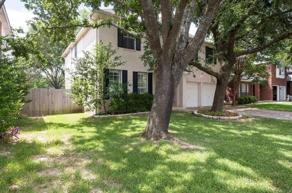 7727 Elkhorn Mountain Trl, Austin, TX 78729