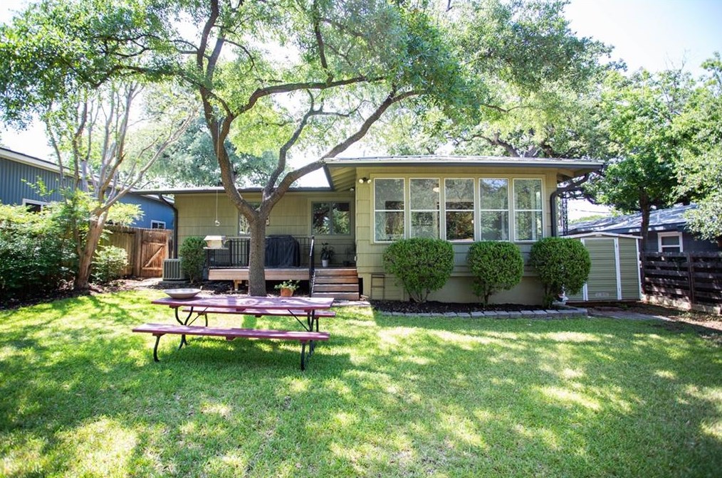 1105 Norwalk Ln, Austin, TX 78703-3754