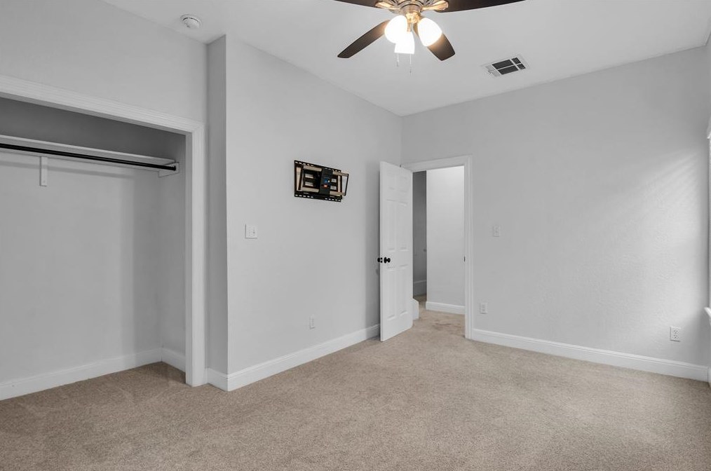 202 18 St, Georgetown TX 78626-8002 exterior