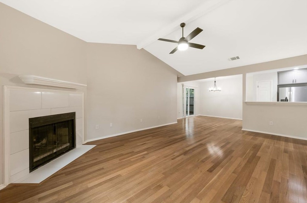 9616 Holly Springs Dr, Austin TX  78748-5828 exterior