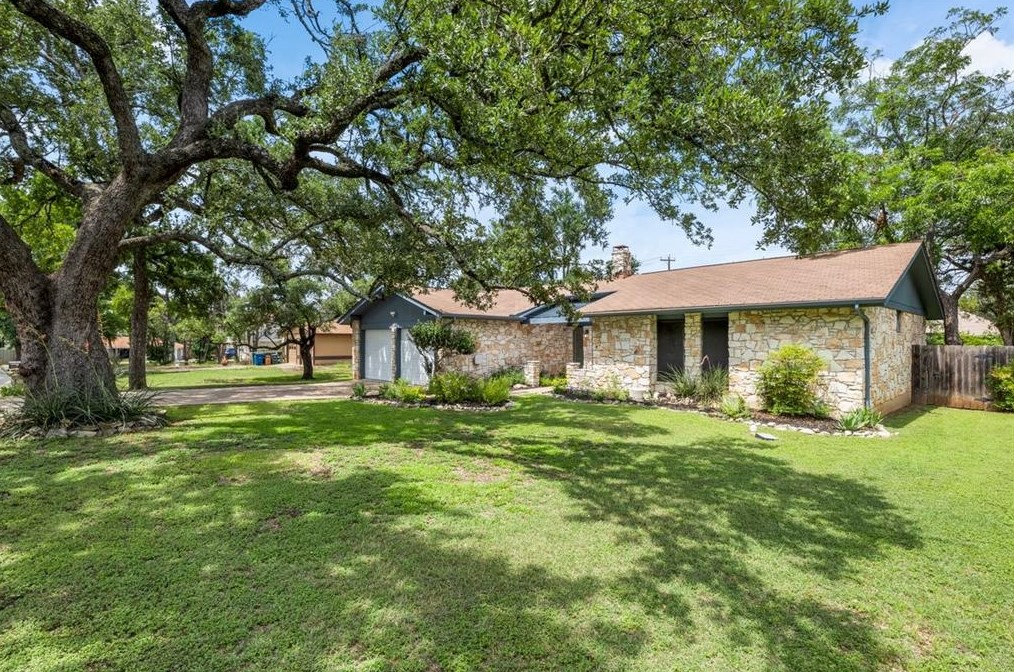 12811 Dakota Ln, Austin, TX 78729-7716