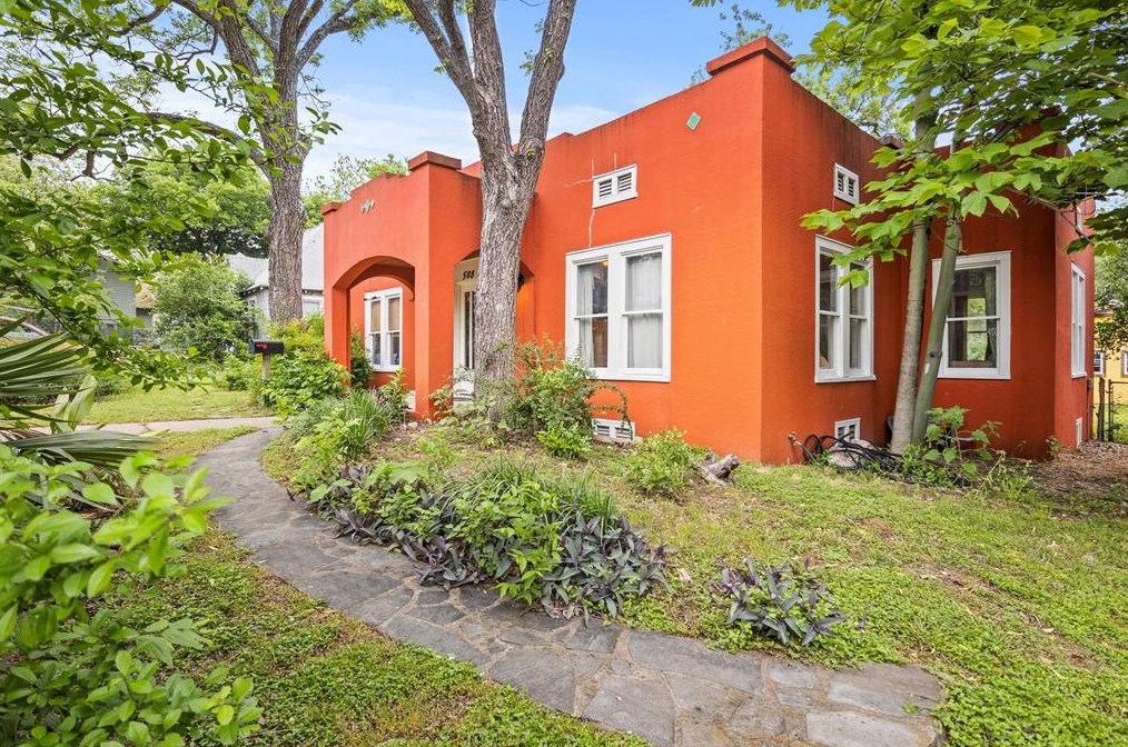 508 38th 1/2 St, Austin, TX 78751-5115