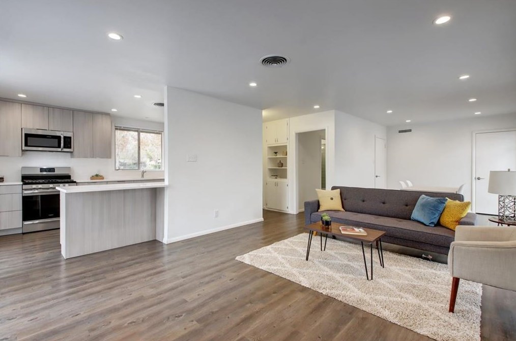 1207 Westmoor Dr, Austin, TX 78723-3134