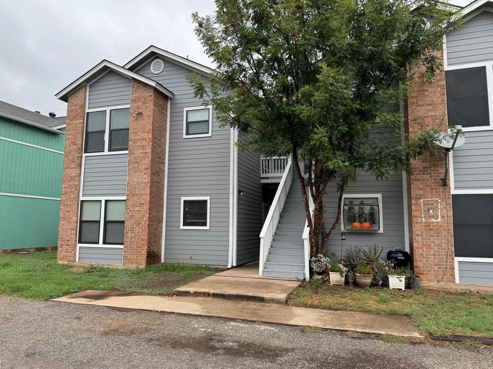 2415 W Slaughter Ln #a, Austin, TX 78748