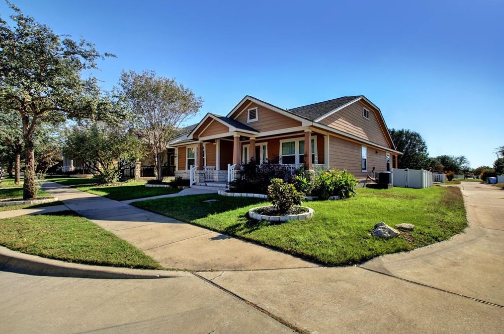 713 Niobrara River Dr, Pflugerville TX  78660-5841 exterior