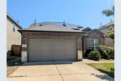 6817 Vail Ridge St, Austin, TX 78744 - Photo 1