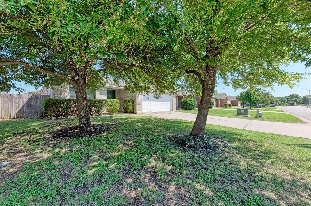 400 Mccarthur Dr, Leander, TX 78641-2081