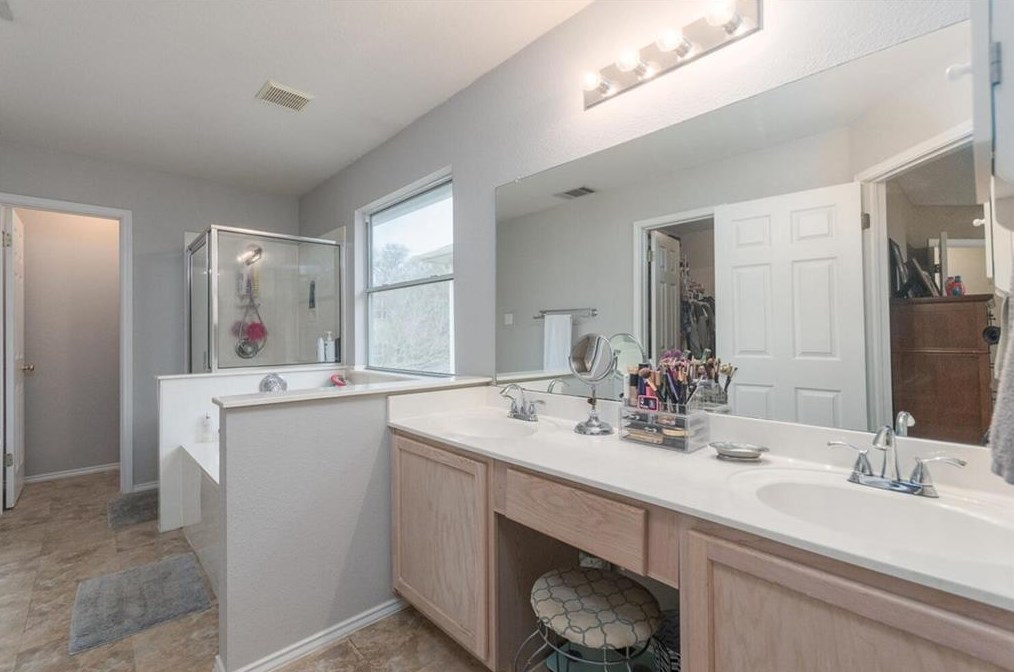 8928 Frock Ct, Austin TX 78748-5331 exterior