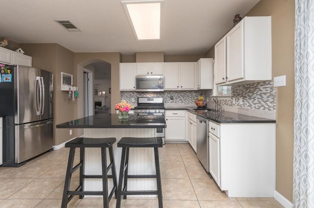 8928 Frock Ct, Austin TX 78748-5331 exterior