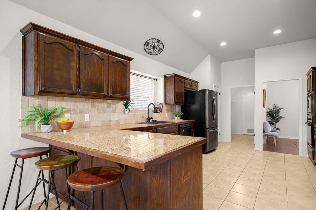 1206 Brophy Dr, Pflugerville, TX 78660