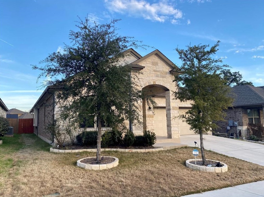 2416 Lyla Ln, Leander, TX 78641-2729