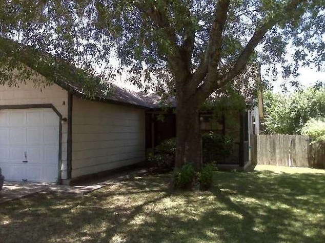 12407 Tree Line Dr, Austin, TX 78729-5429