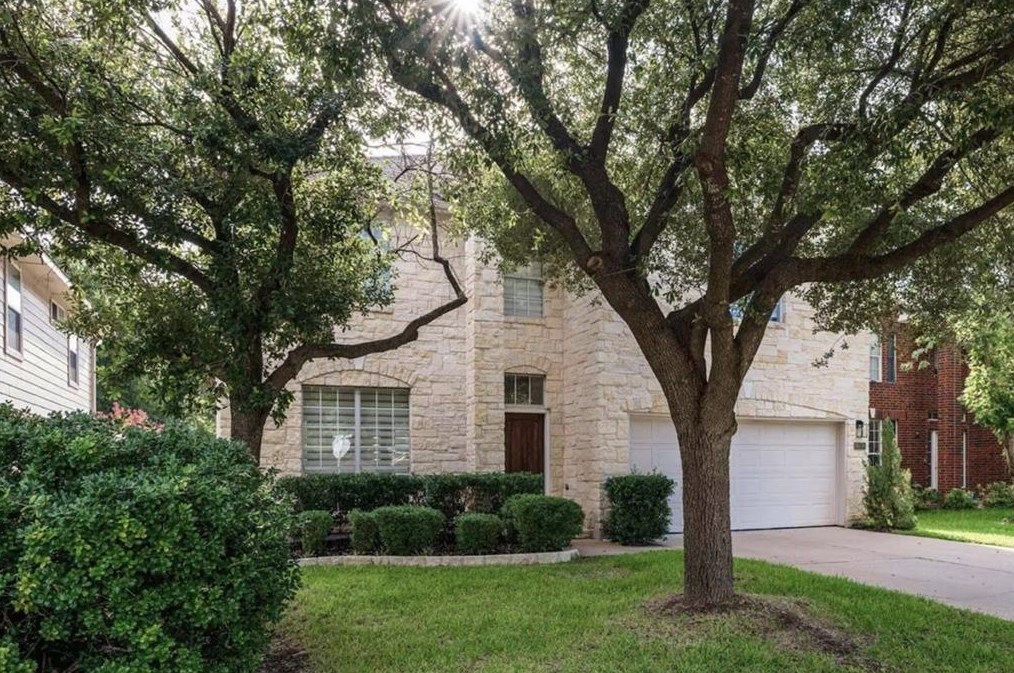 8608 Columbia Falls Dr, Round Rock, TX 78681-3428