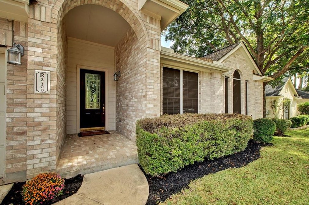 2700 Dunes Dr, Pflugerville, TX 78660-5020