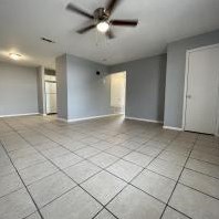 200 Howell St #7, Florence, TX 76527