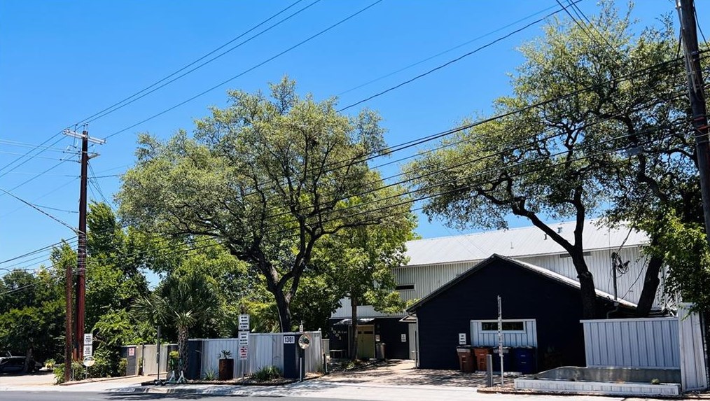 1301 S 1st St #a, Austin, TX 78704